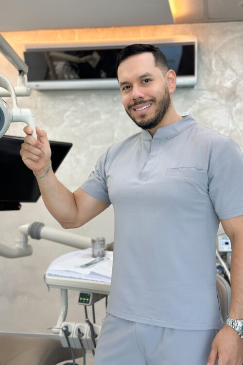 Scrub Hombre - Maurice